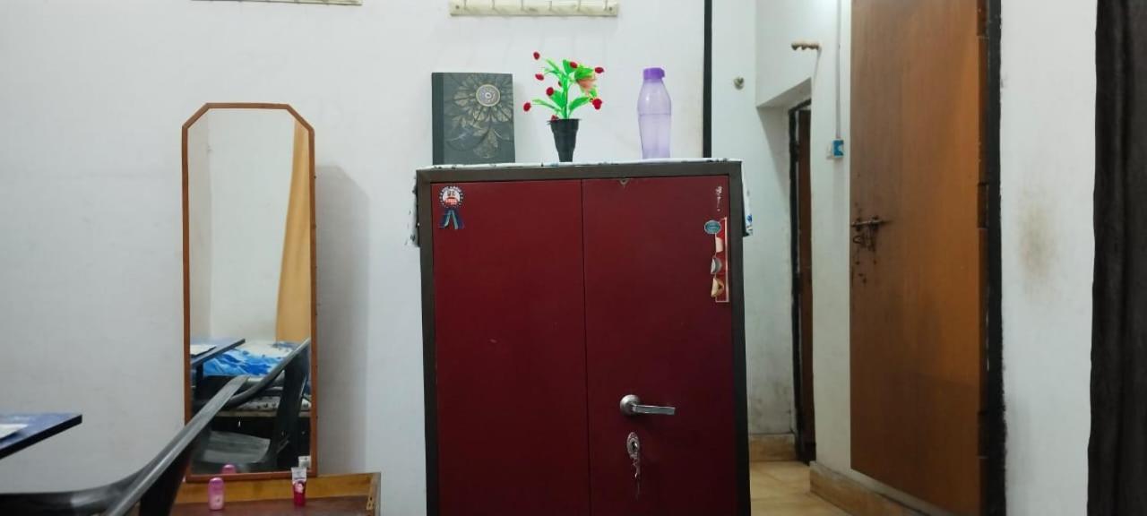Mannat Rooms Аллахабад Экстерьер фото